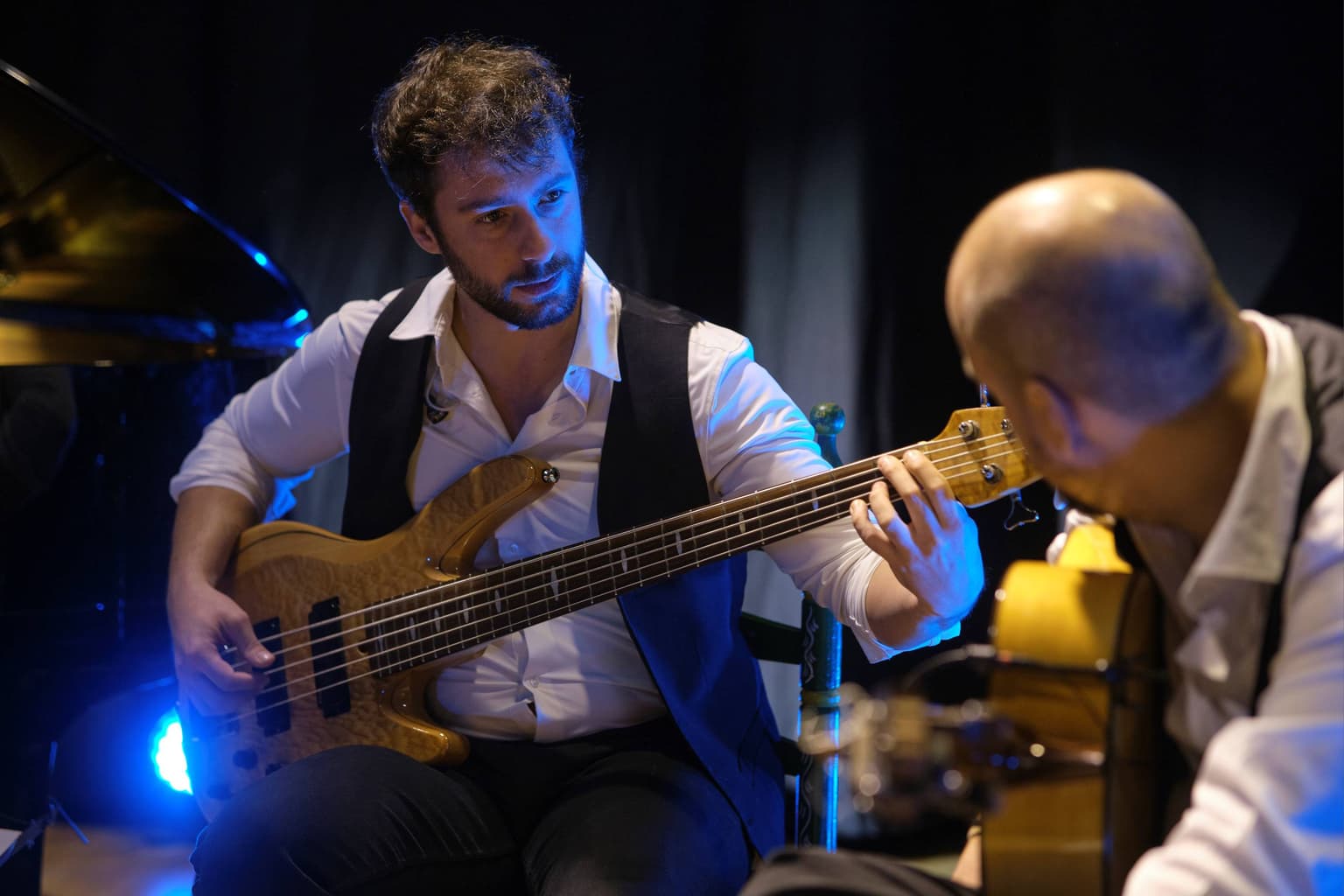 Músicos del ensemble en acción